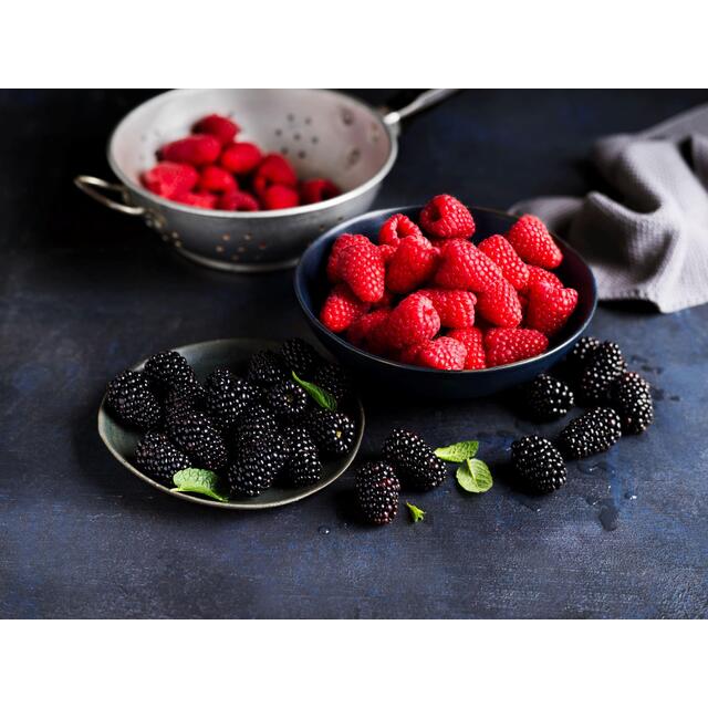 M&S British Blackberries thumbnail 4