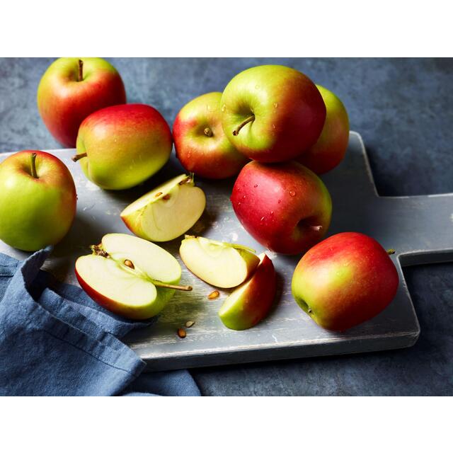 M&S British Jazz Apples thumbnail 3