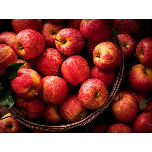 M&S British Small Royal Gala Apples thumbnail 3