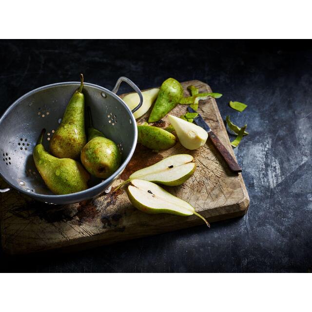 M&S Small Conference Pears Ripen at Home thumbnail 2