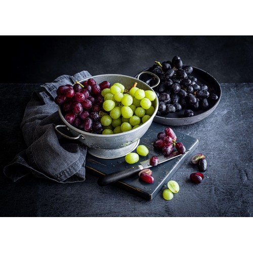 M&S Seedless Mixed Grapes thumbnail 2