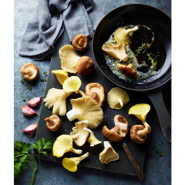 M&S Collection Mixed Exotic Mushrooms thumbnail 2