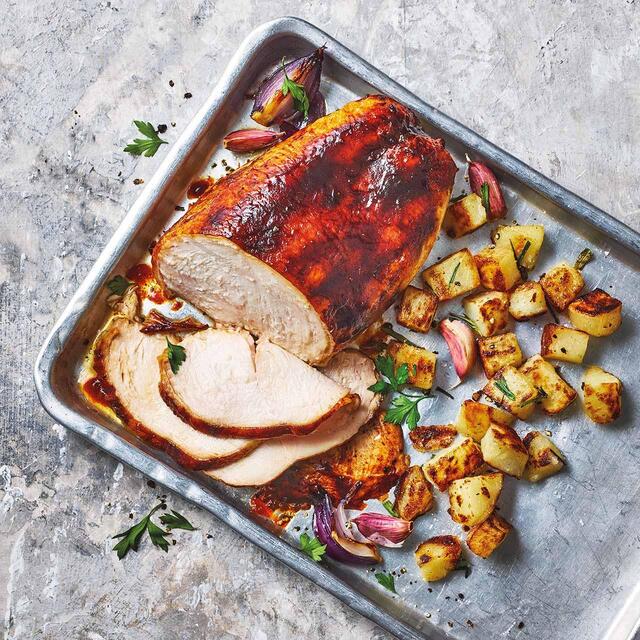 M&S British Ready To Cook Rotisserie Chicken Joint & Marinade thumbnail 3