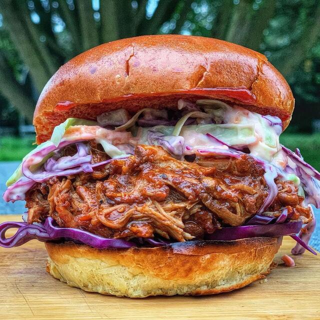 The Jolly Hog British BBQ Pulled Pork thumbnail 2