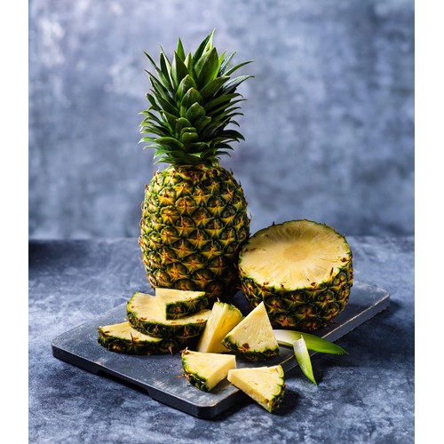 M&S King Pineapple thumbnail 3