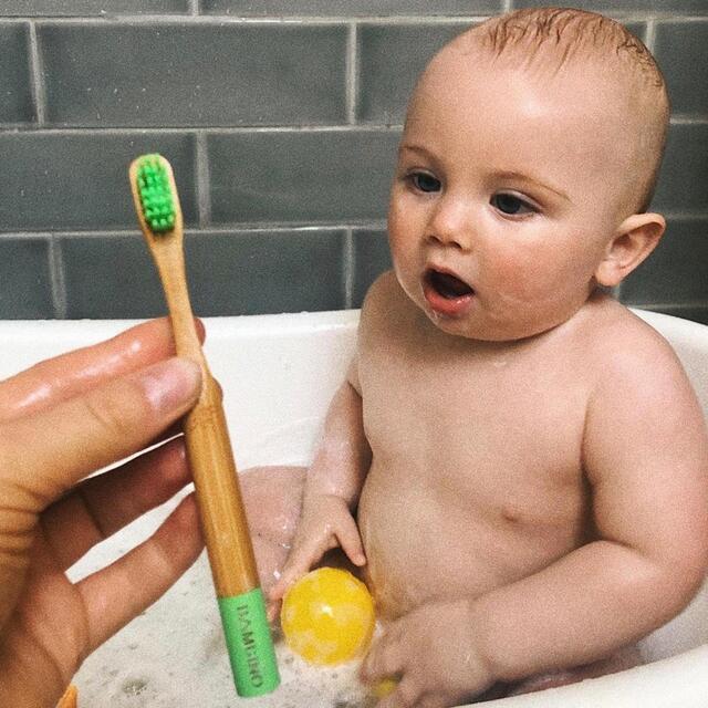 Bamboo Club Bambino Green Kids Toothbrush thumbnail 3