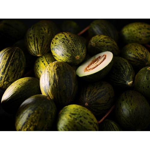 M&S Piel De Sapo Melon Perfectly Ripe thumbnail 3
