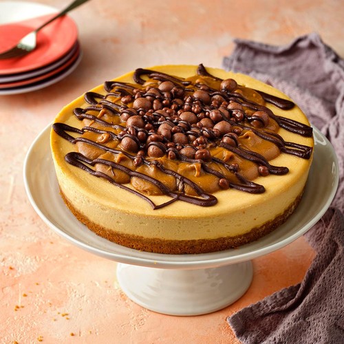 M&S Salted Caramel Cheesecake thumbnail 3