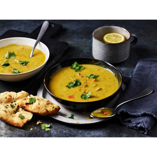 M&S Chunky & Spicy Keralan Chicken Soup thumbnail 3