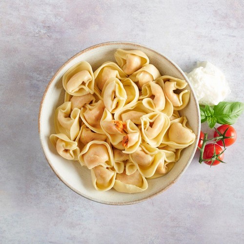 Dell'Ugo Tomato & Mozzarella Tortelloni thumbnail 2