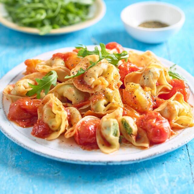 Dell'Ugo Spinach & Ricotta Tortelloni thumbnail 3