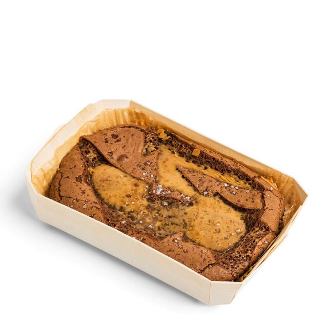 Daylesford Organic Salted Caramel Brownie Tray thumbnail 2