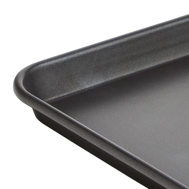 M&S Pro Roast Baking & Oven Tray 35cm thumbnail 3