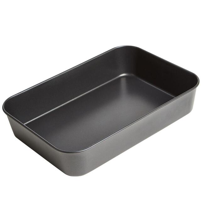 M&S Heavy Gauge Roaster, Charcoal 39cm thumbnail 2