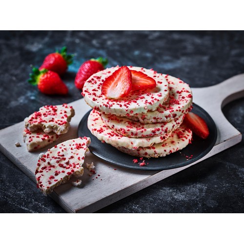 M&S Yogurt & Strawberry Rice Cakes thumbnail 3