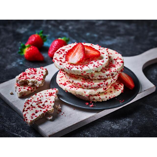M&S Yogurt & Strawberry Rice Cakes thumbnail 2