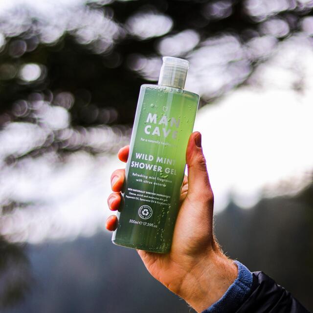 ManCave Wild Mint Shower Gel thumbnail 3