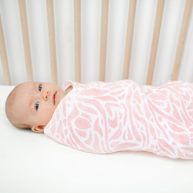 Aden + Anais Muslin Swaddle Blankets, Tropicalia thumbnail 4