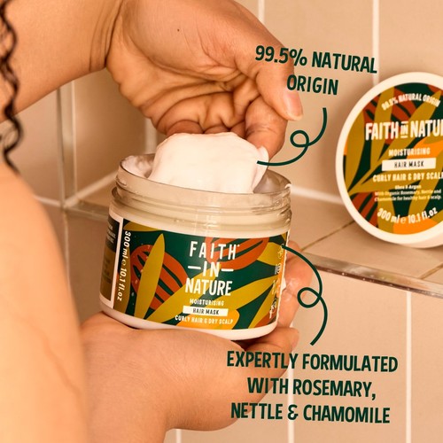 Faith in Nature Shea & Argan Nourishing Hair Mask thumbnail 9