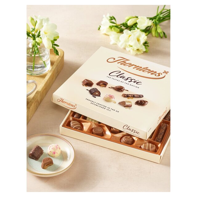 Thorntons Classic Collection Box of Chocolates thumbnail 5