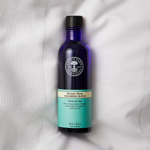 Neal's Yard Beauty Sleep Foaming Bath thumbnail 3