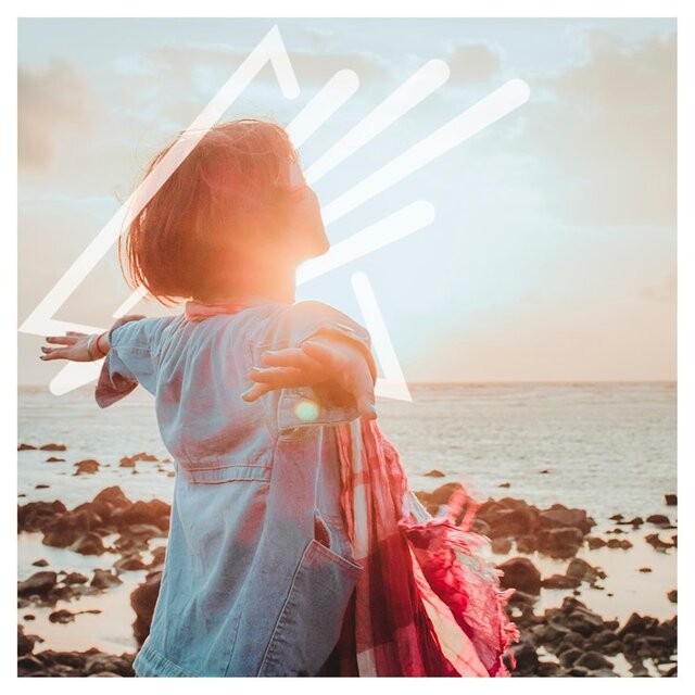 Purdey's Natural Energy Replenish Raspberry & Rose thumbnail 3