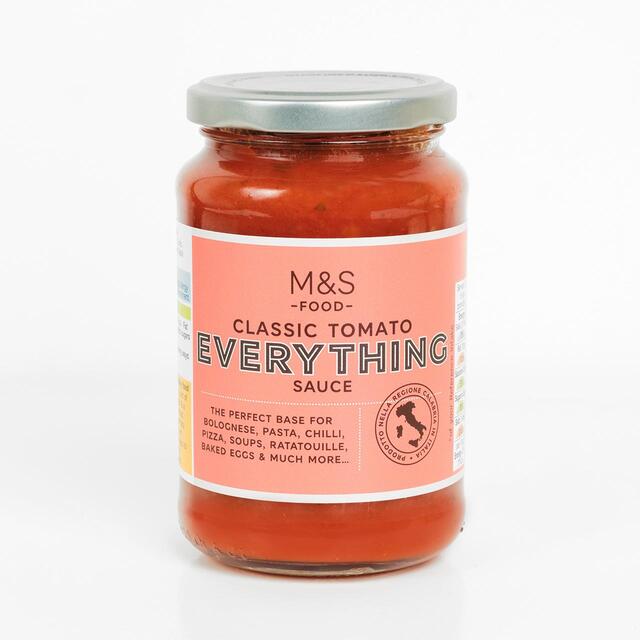 M&S Classic Tomato Everything Pasta Sauce thumbnail 3