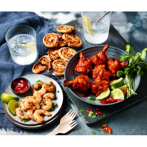 M&S 8 Dinky Marmite Cheese Pinwheels thumbnail 4