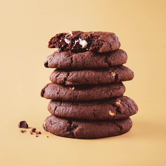 M&S Triple Chocolate Cookie Mix thumbnail 4