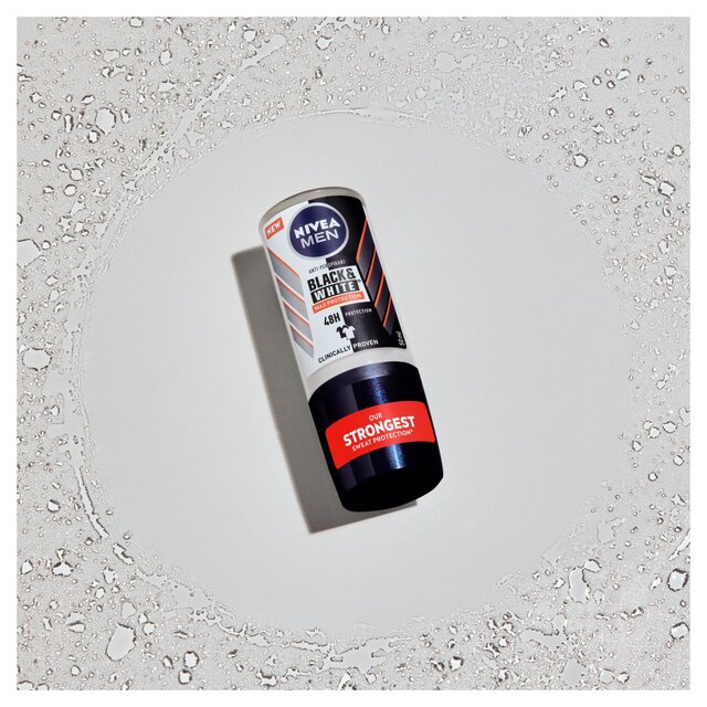 NIVEA MEN Black & White Max Protect Anti-Perspirant Deodorant Roll-On thumbnail 2