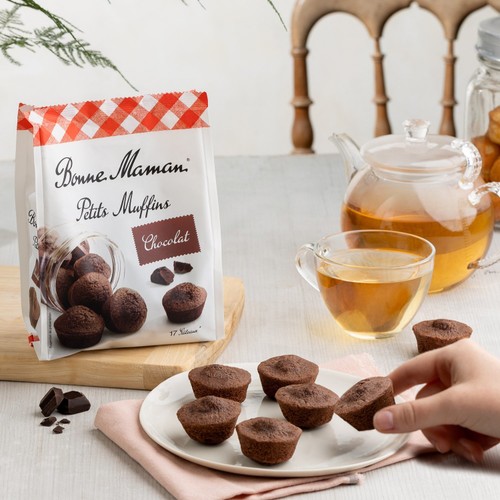 Bonne Maman Small Chocolate Muffins thumbnail 2