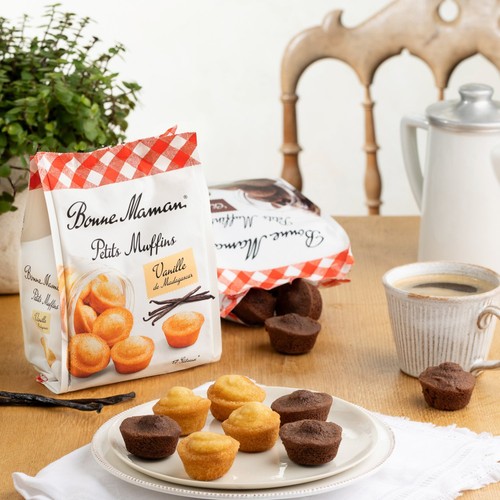 Bonne Maman Small Chocolate Muffins thumbnail 3