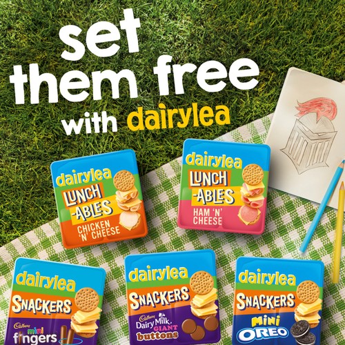Dairylea Snackers Cheese & Crackers with Mini Chocolate Fingers thumbnail 3