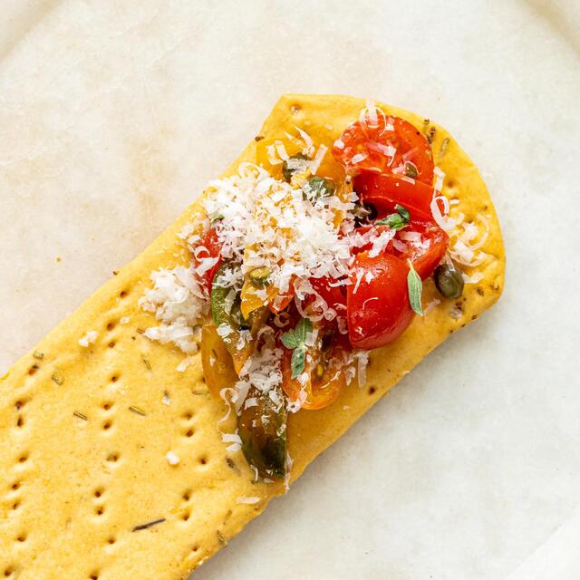 Crosta & Mollica Rosemary Linguette Flatbreads thumbnail 2