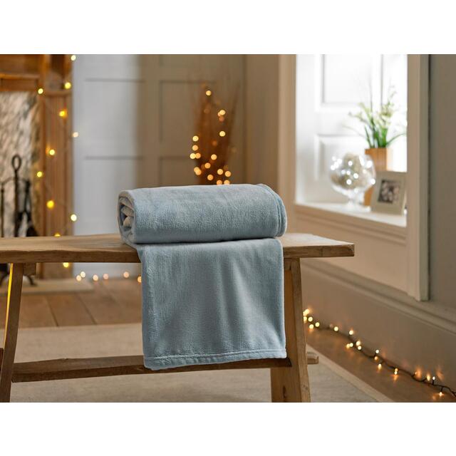 Deyongs Snuggle Touch Throw Blue thumbnail 2