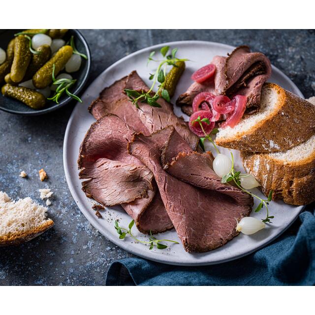 M&S Aberdeen Angus Topside Beef thumbnail 2