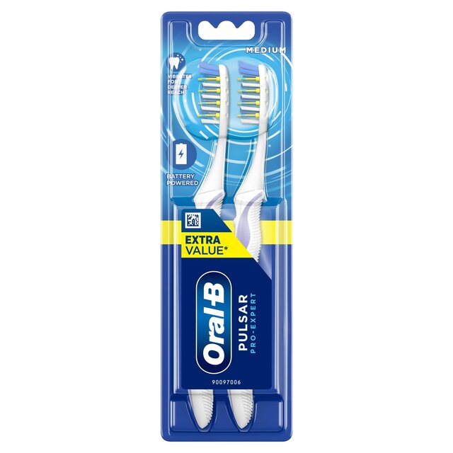 Oral-B Pro Expert Pulsar Battery Toothbrush Medium 2pk
