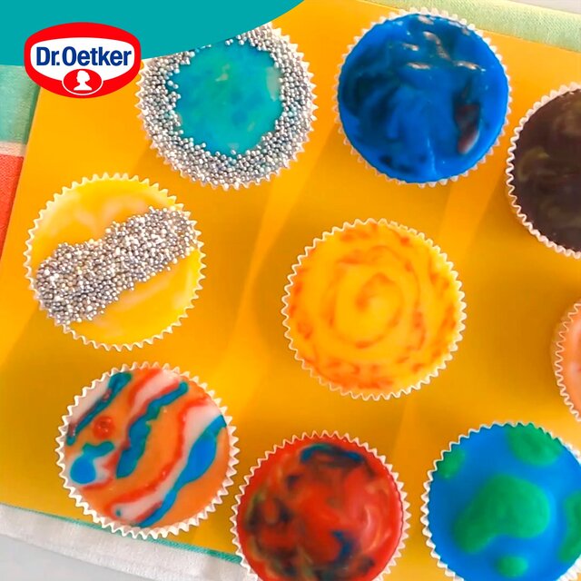 Dr.Oetker Spectacular! Science Create Your Own Solar System Cupcake Mix thumbnail 6