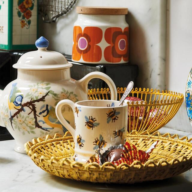 Emma Bridgewater Bumblebee 1/2 Pint Mug thumbnail 5