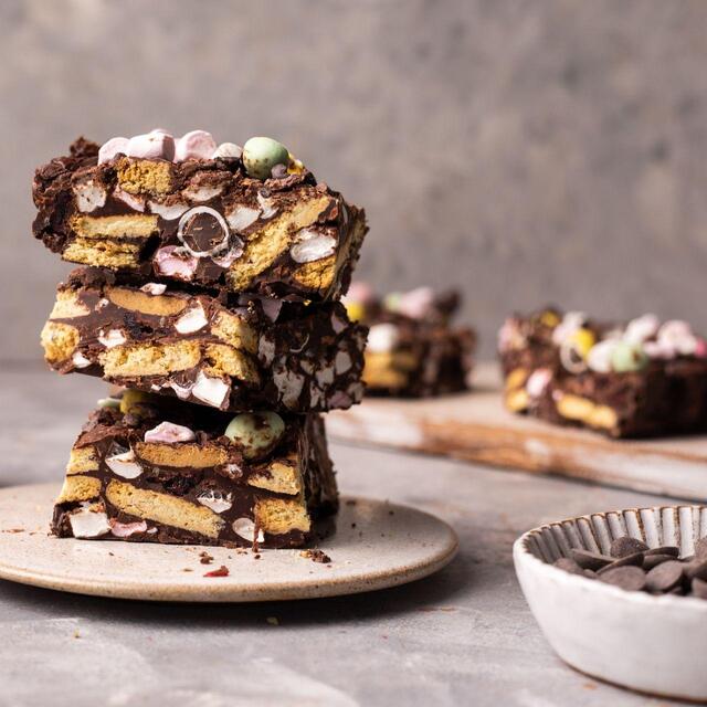 Food Thoughts 70% Dark Chocolate thumbnail 3