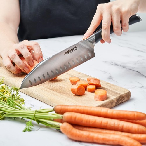 Zyliss Comfort Pro Santoku Knife (18cm) thumbnail 2