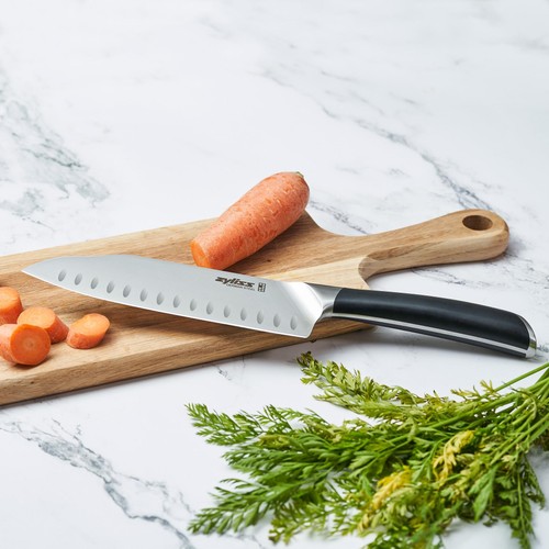 Zyliss Comfort Pro Santoku Knife (18cm) thumbnail 3