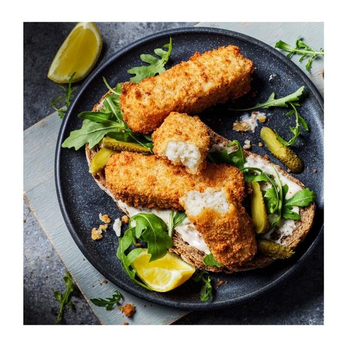 M&S 8 Vegan Breaded Fish Fingers Frozen thumbnail 3