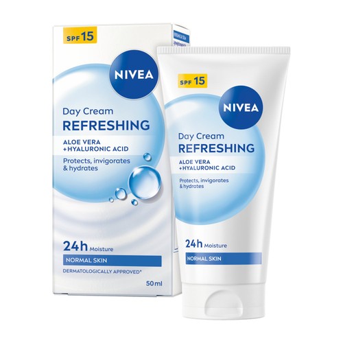 NIVEA Day Cream Face Moisturiser for Normal Skin SPF15