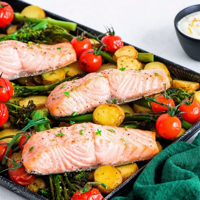 Mowi Organic Salmon Fillets thumbnail 3