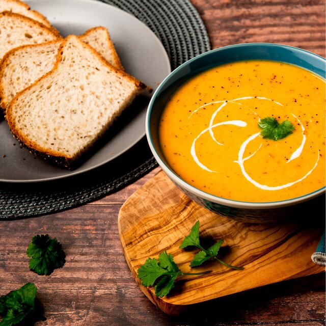Bay's Kitchen Carrot & Coriander Soup thumbnail 2