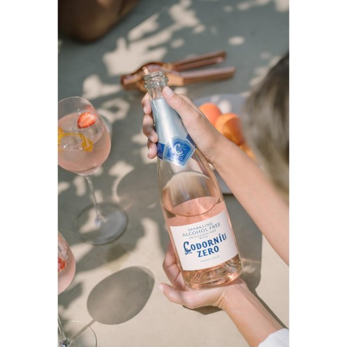 Codorniu Zero Sparkling Rose Alcohol Free Wine thumbnail 2