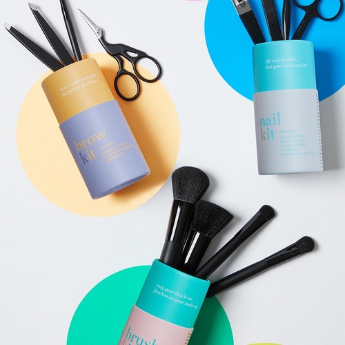 M&S Collection All in One Manicure Kit thumbnail 5