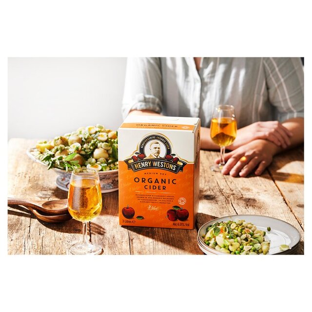 Henry Westons Organic Still Cider thumbnail 2