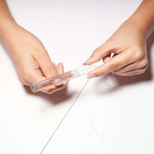 Tweezerman Glass Manicure Set thumbnail 3